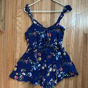 Lulu medium romper - brand new never worn